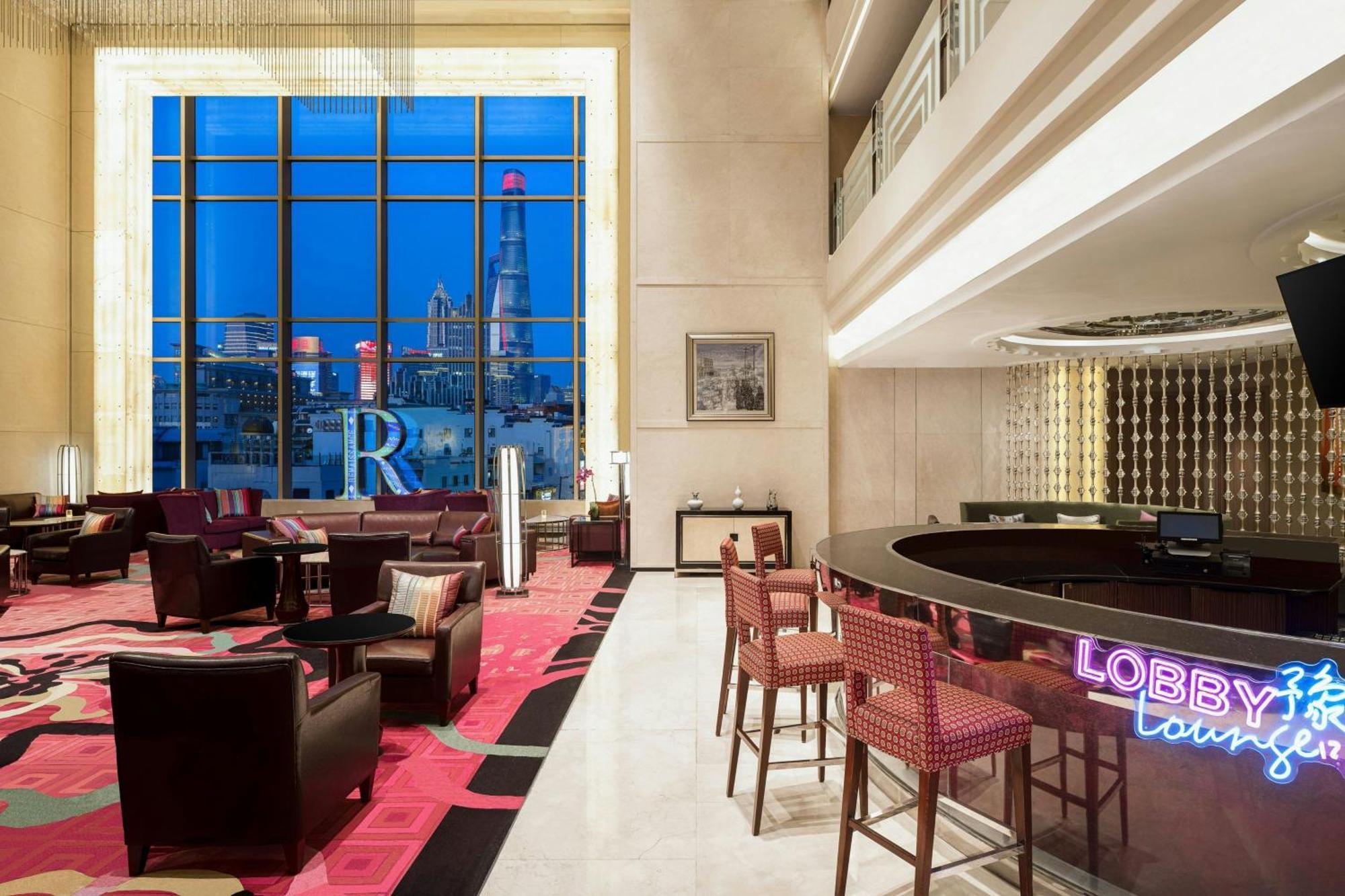Renaissance Shanghai Yu Garden Hotel On The Bund Exterior foto Lobby Lounge